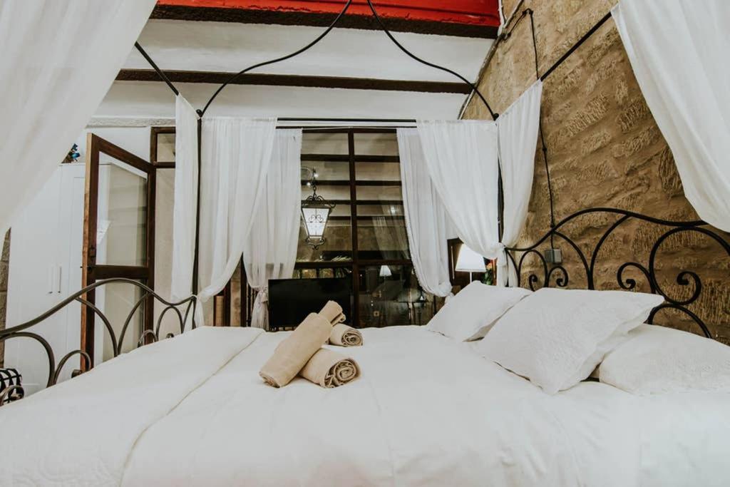Durmiendo Como Reyes En La Rioja Cihuri Eksteriør billede