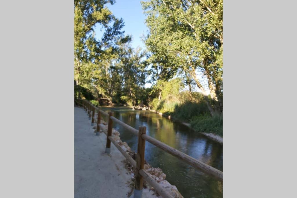 Durmiendo Como Reyes En La Rioja Cihuri Eksteriør billede